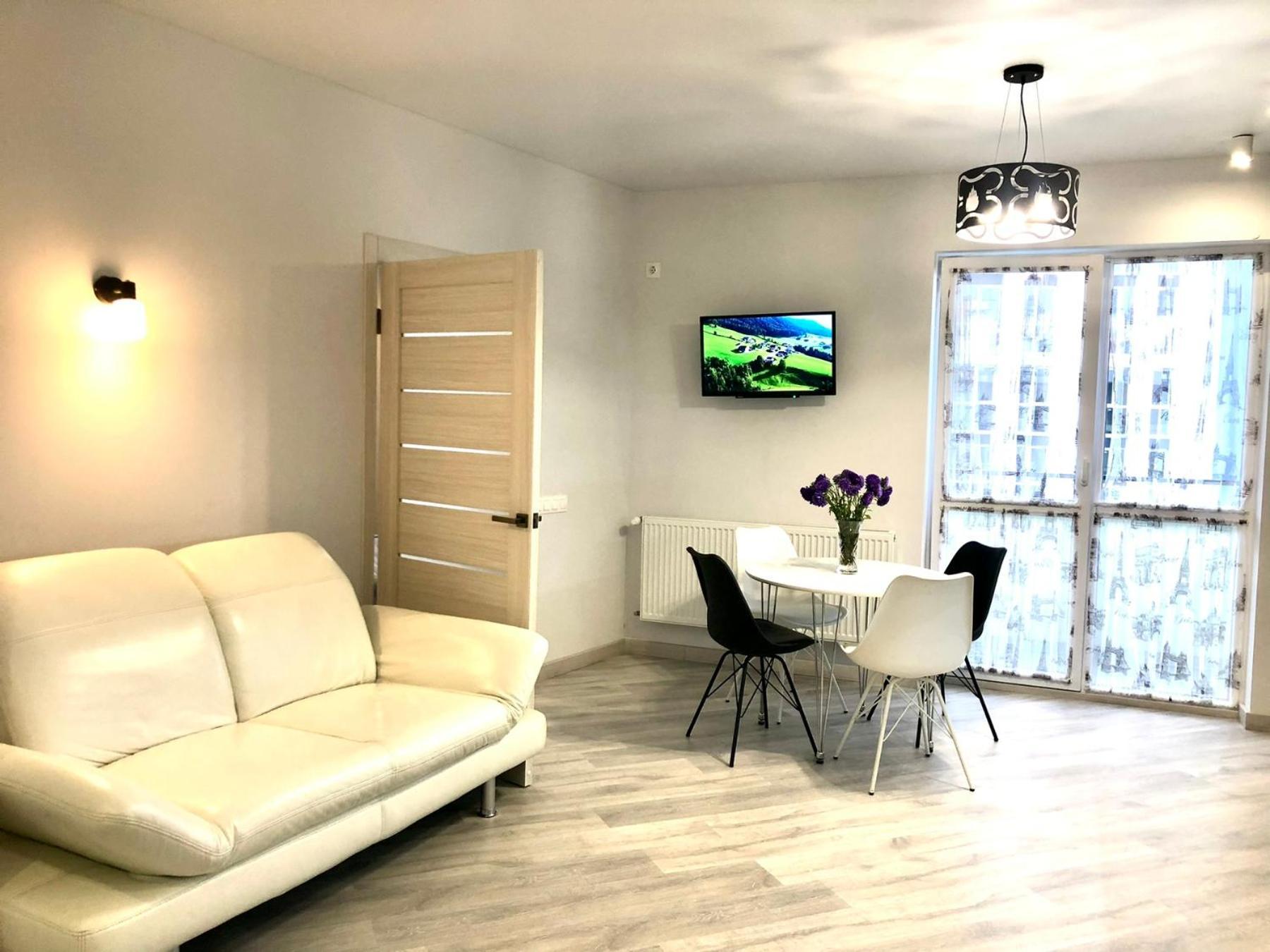 Osapart Romantic Apartment In The Complex Great Britain Lviv Eksteriør billede