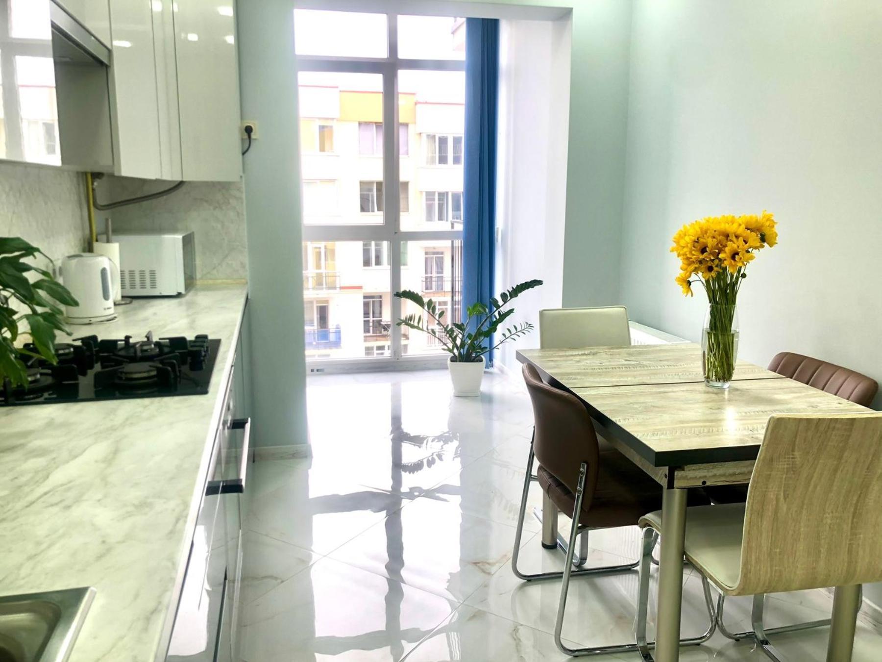 Osapart Romantic Apartment In The Complex Great Britain Lviv Eksteriør billede